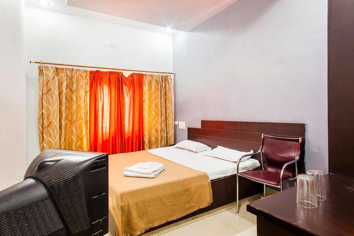 Hotel Sobhraj Ajmer Exteriör bild