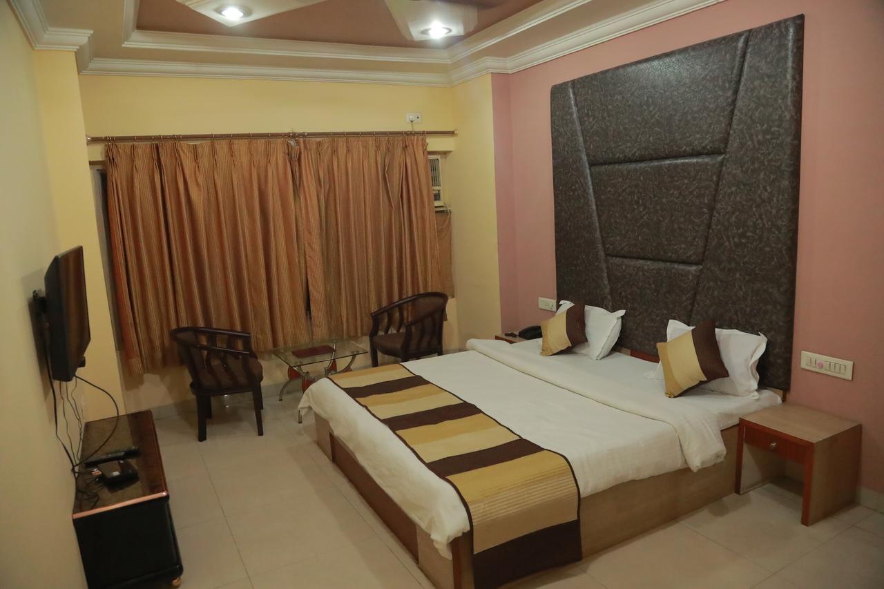 Hotel Sobhraj Ajmer Exteriör bild