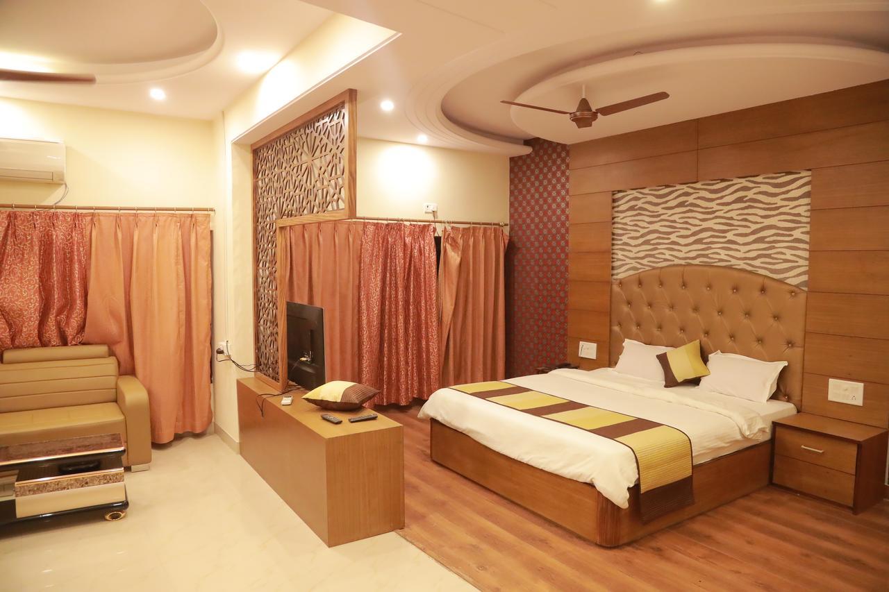 Hotel Sobhraj Ajmer Exteriör bild