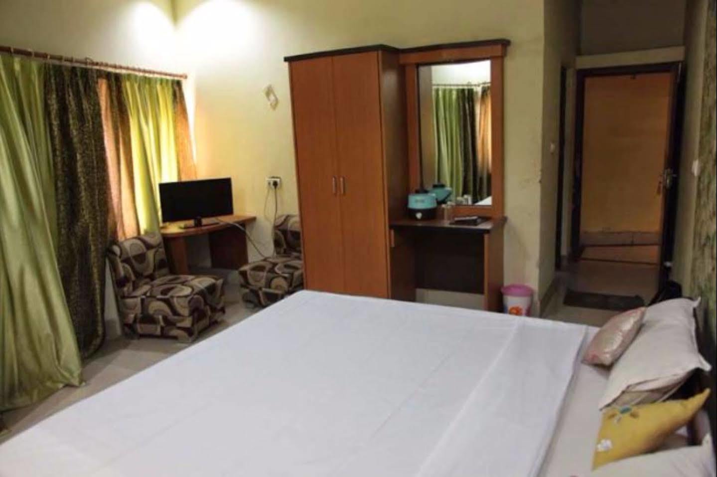 Hotel Sobhraj Ajmer Exteriör bild