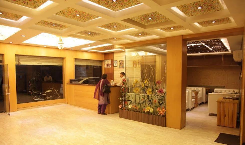 Hotel Sobhraj Ajmer Exteriör bild