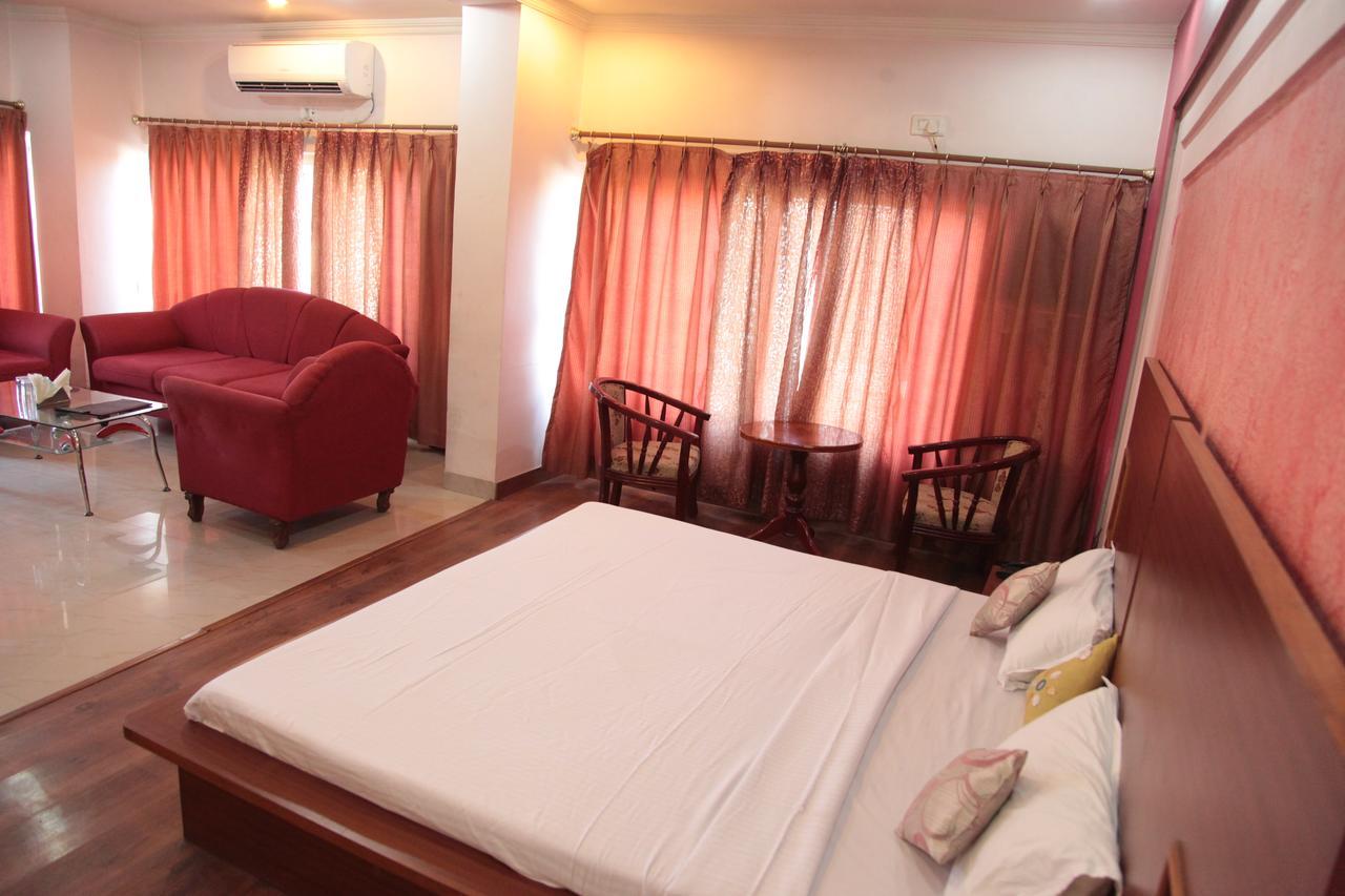 Hotel Sobhraj Ajmer Exteriör bild